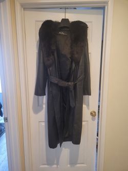Real fox fur collar leather coat (Marilyn Monroe look)