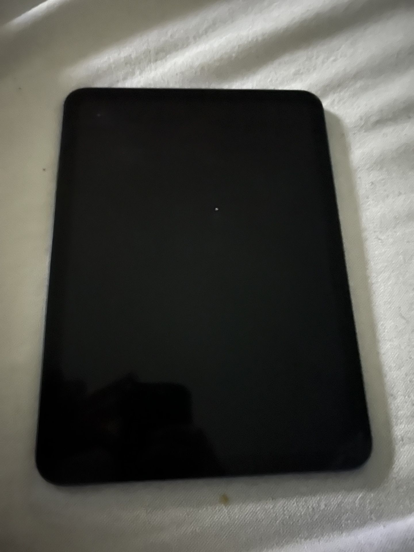 10th Gen Newest Ipad Posted For Cheap Nothing Wrong 