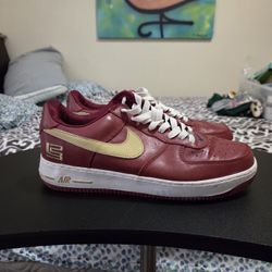 Nike Air Force 1 Low 'LeBron James' sneaker. Size 11 Mens 
