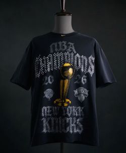 Nike Adult 2026 NBA Champions New York Knicks On-Court Crystal Locker Room T-Shirt