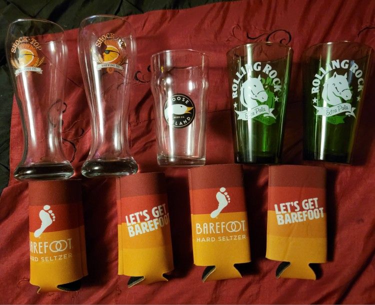 5 Graphic Logo Beer Glasses + 4 Barefoot Hand Coolers