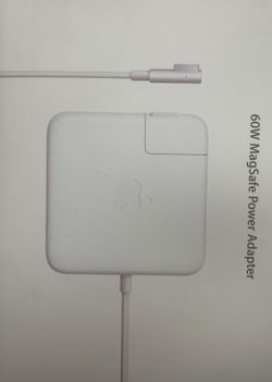 MacBook Power Adapter