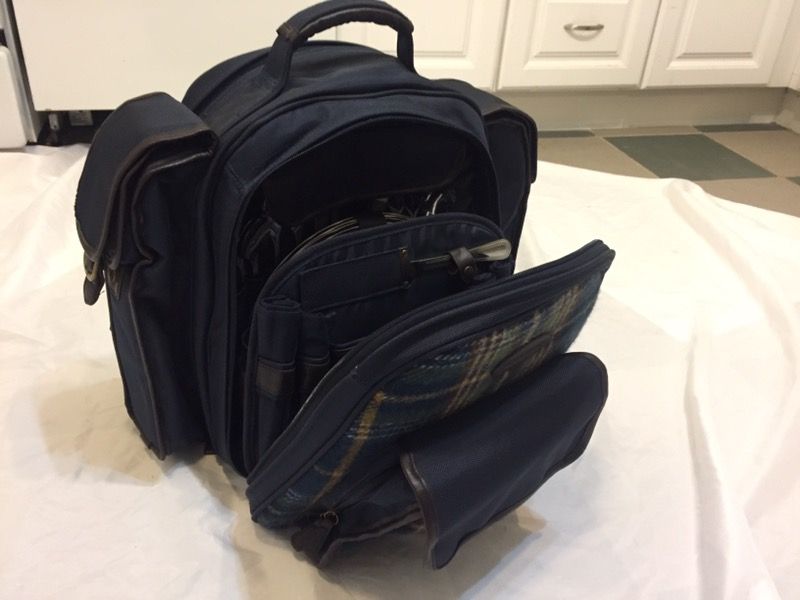 Pendleton picnic backpack for Sale in Mulino OR OfferUp