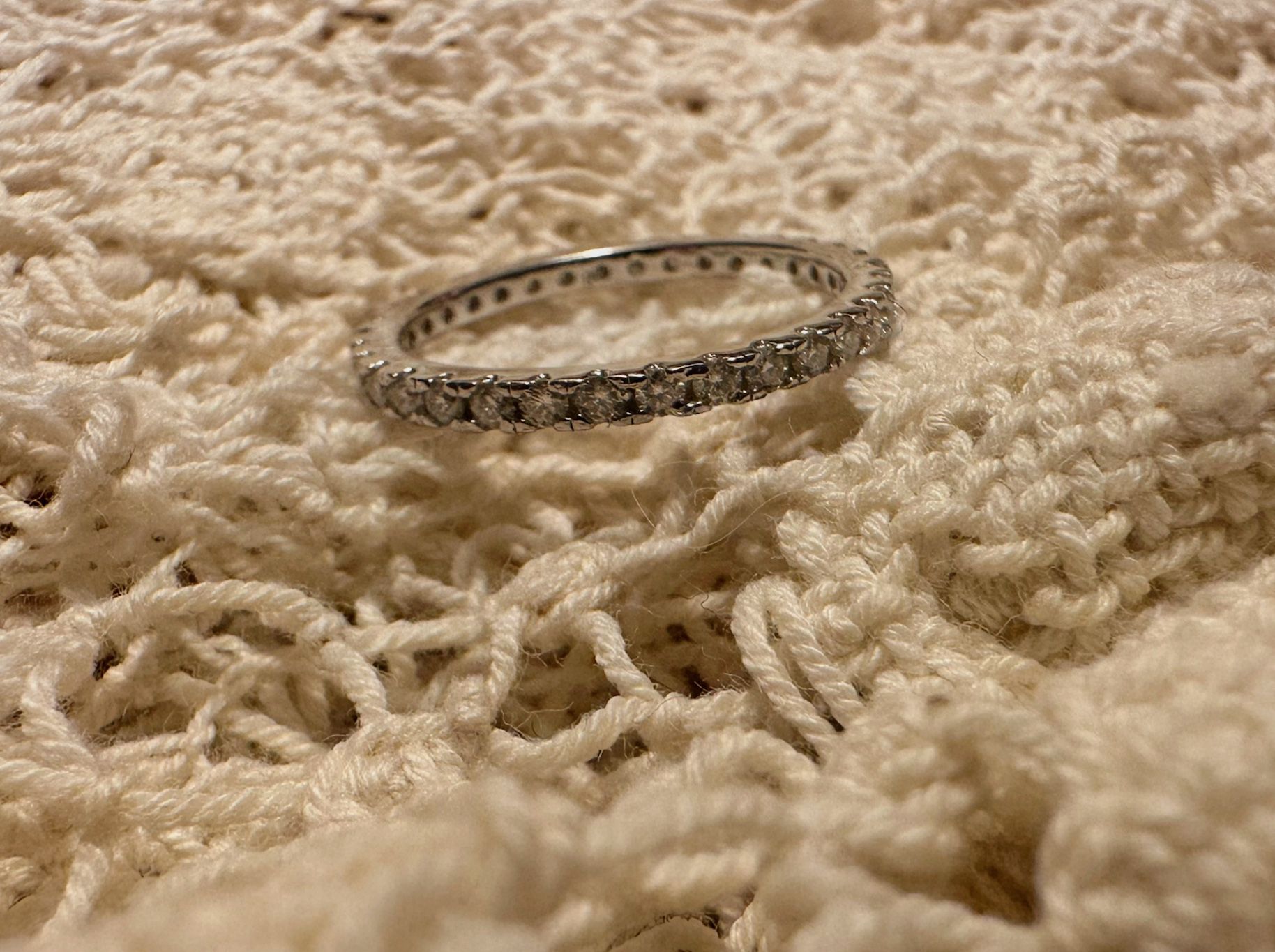 Beautiful, size 5 moissanite, eternity ring