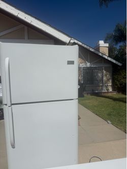 Frigidaire Refrigerator
