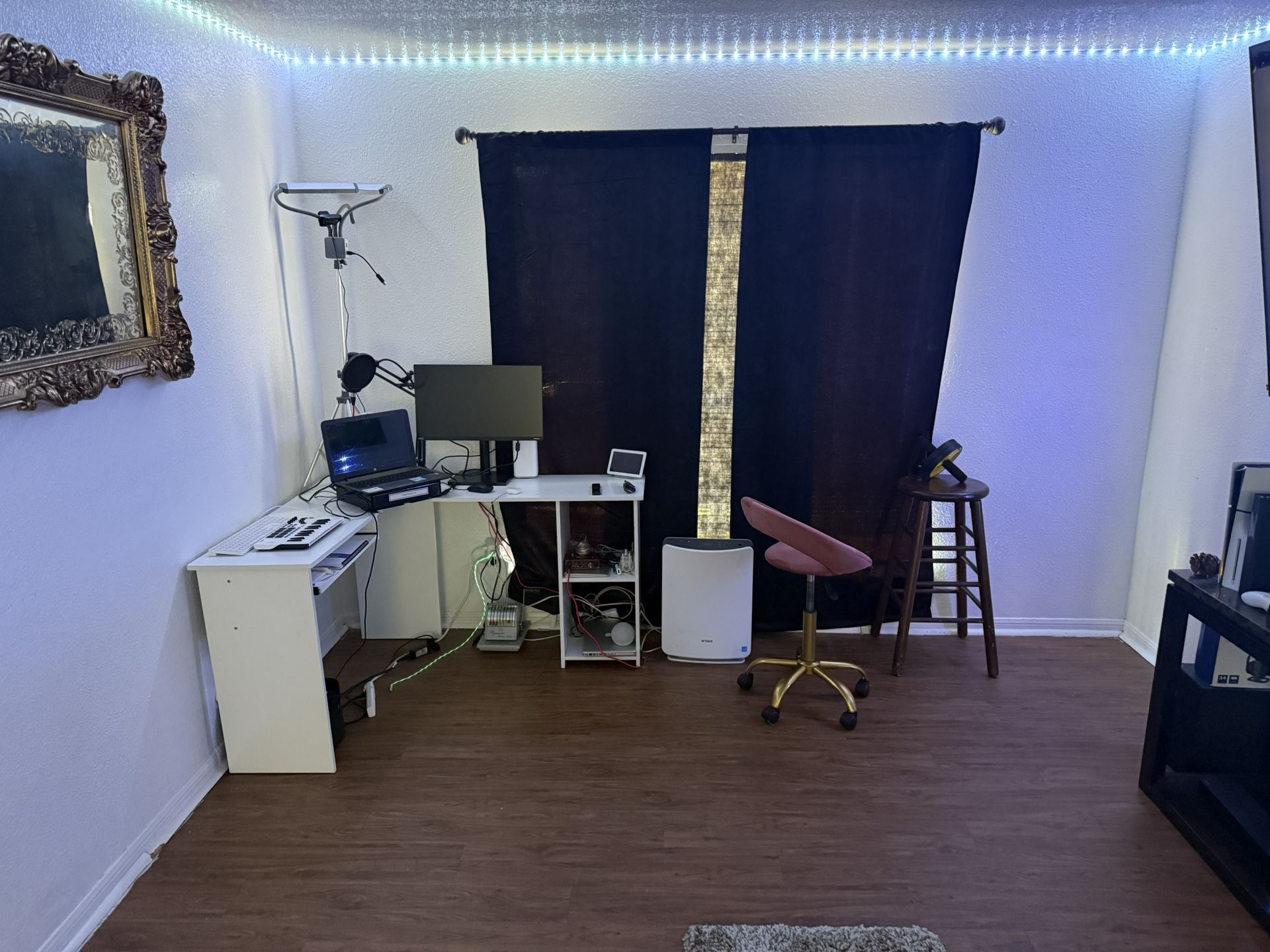 L shaped Desk ( White)