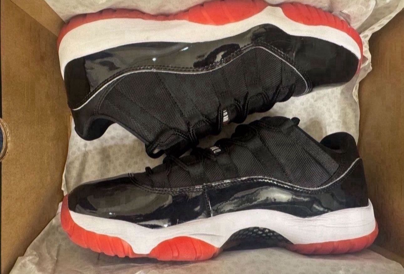 Air Jordan Retro 11 Low(Great Condition) SUPER FIRM ON PRICE (NO TRADES)