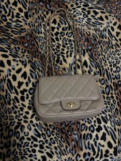 Nude shoulder/crossbody purse