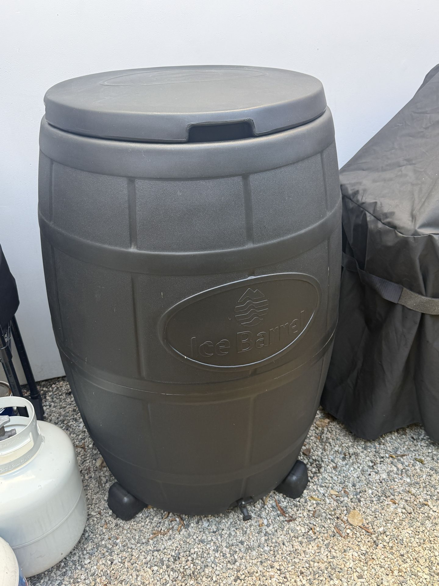 Barely Used Ice Barrel Cold Plunge