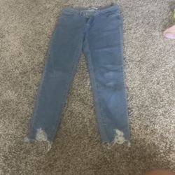 Levi Womens Skinny Jeans Size 28