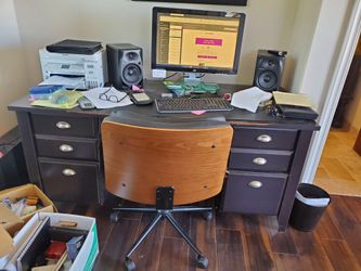 Desk FREE