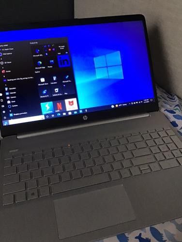 HP 15.6 LapTop/Unlocked