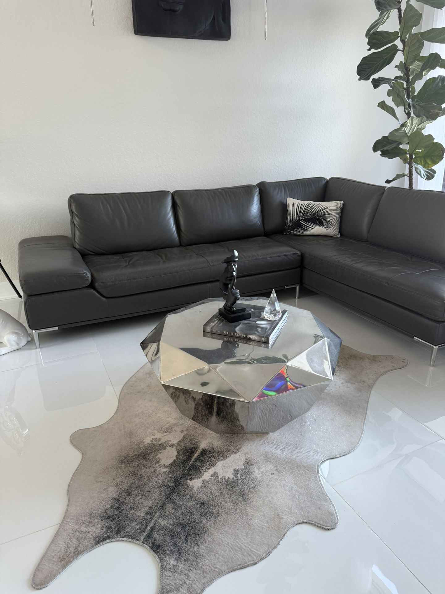 Unique Diamond Shape Coffee Table