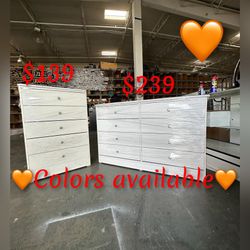 Set Dressers 