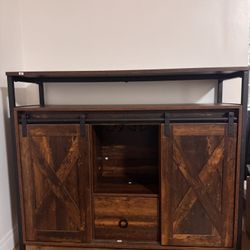 Buffet Cabinet/Coffee bar With Sliding Door 