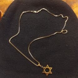Silver_ Gold Box Chain Necklace With Star Of David Pendant 