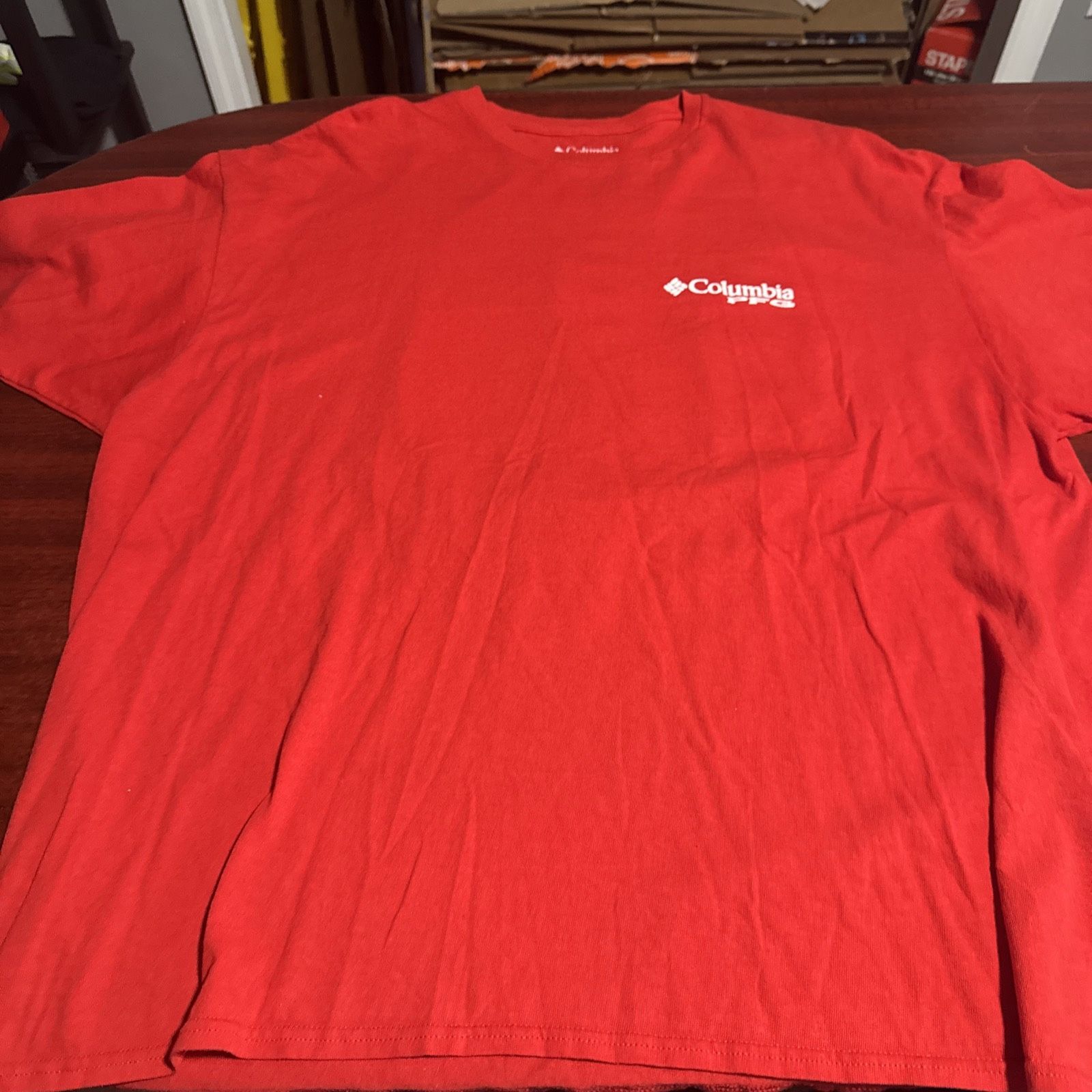 3xl Red Columbia PFG Shirt With Fish On Back