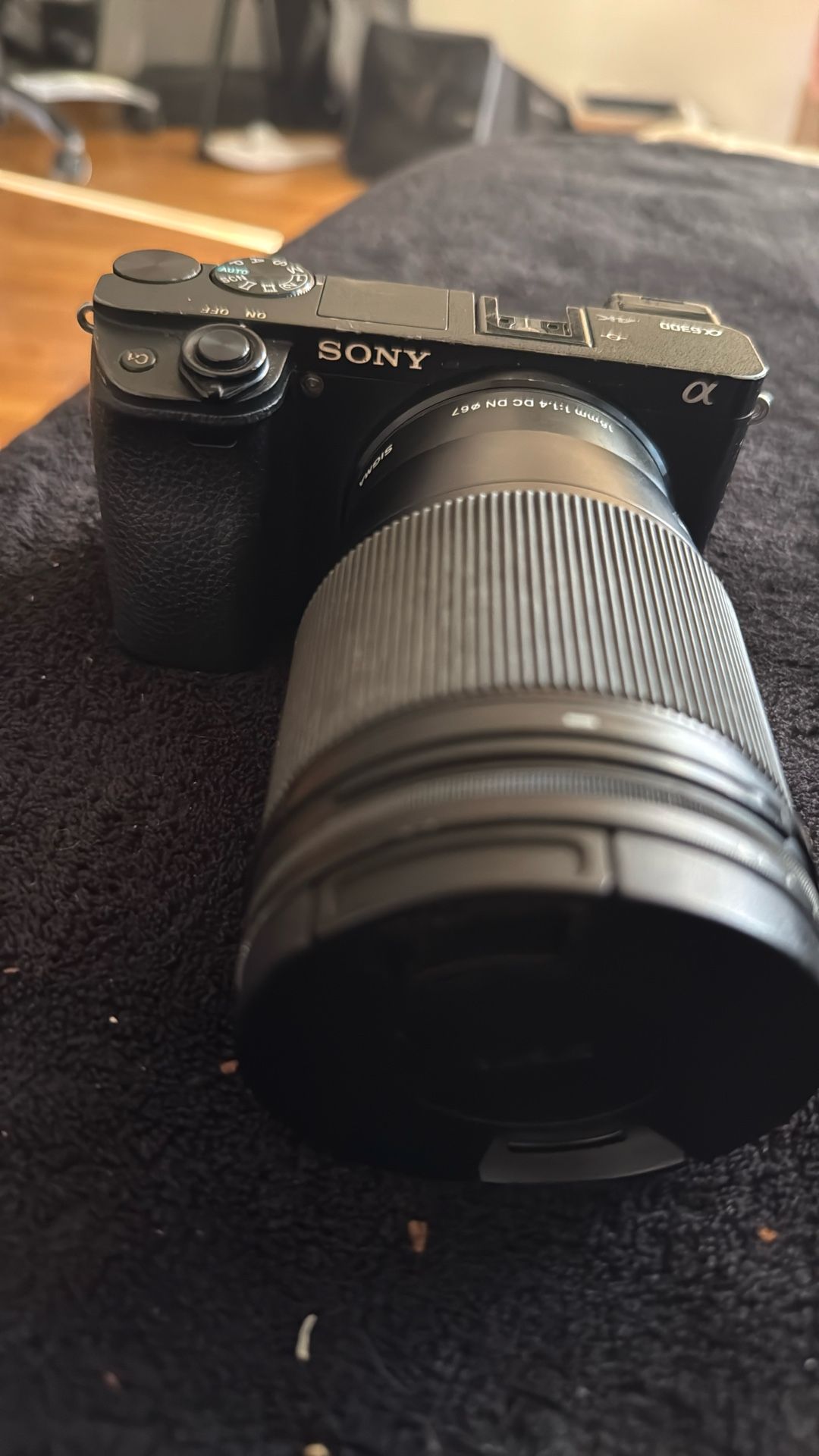 Sony a 6300 4k Camera ONLY TODAY