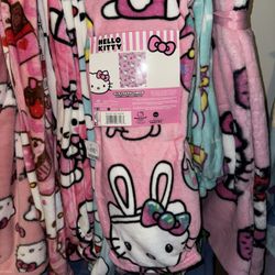 NWT Hello Kitty Baby Blanket
