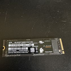 4TB nvme western digital black SN580X