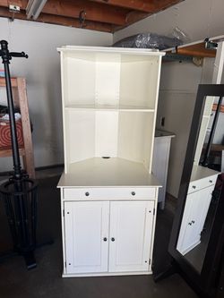 White Corner Cabinet with Shelves and Storage