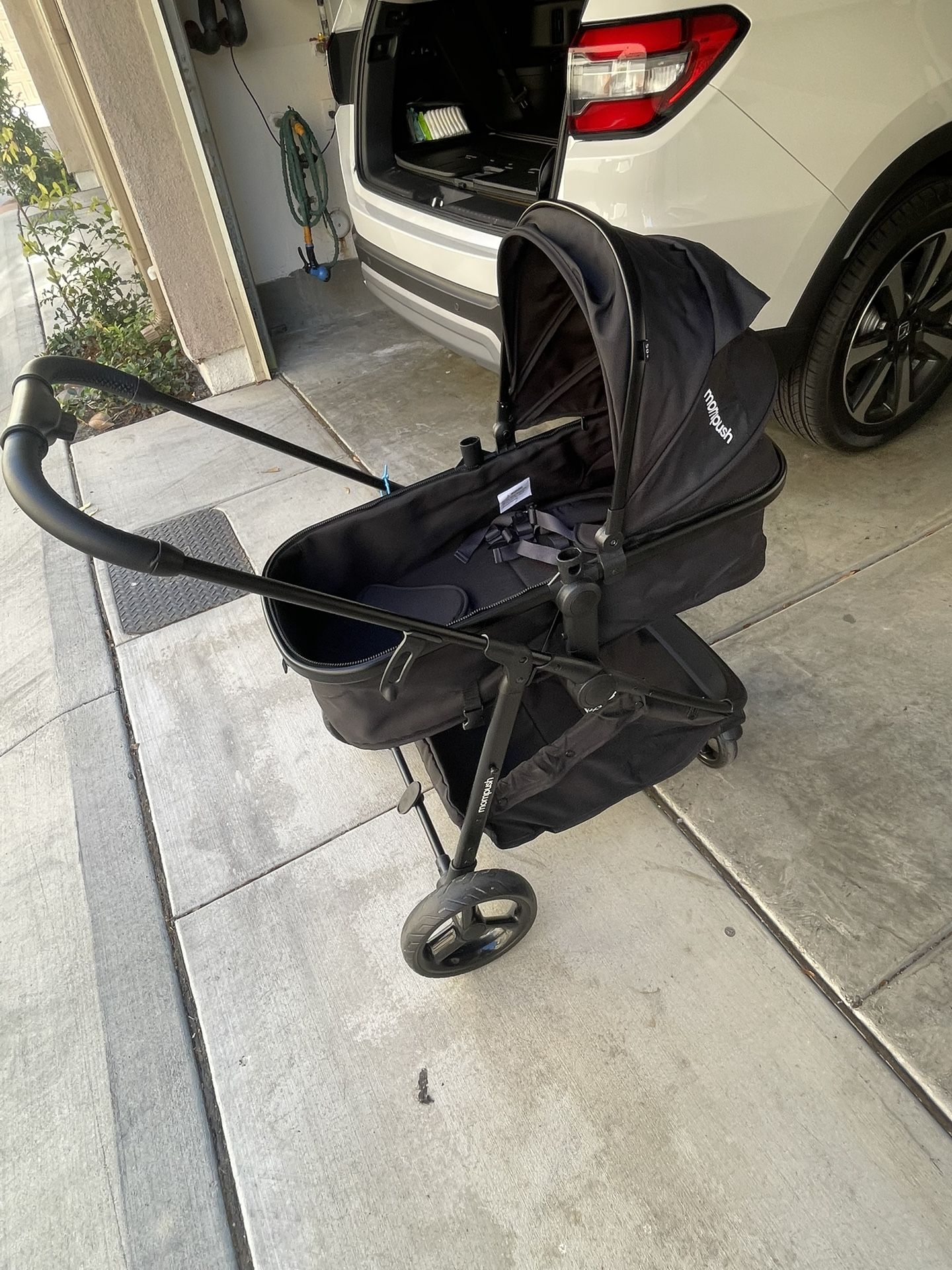 Mompush Stroller/bassenet