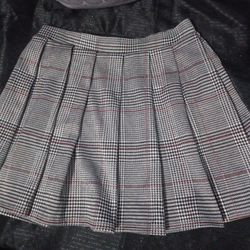 Skirt Size M New 