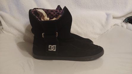 DC Twilight SE Skateboard Shoes.