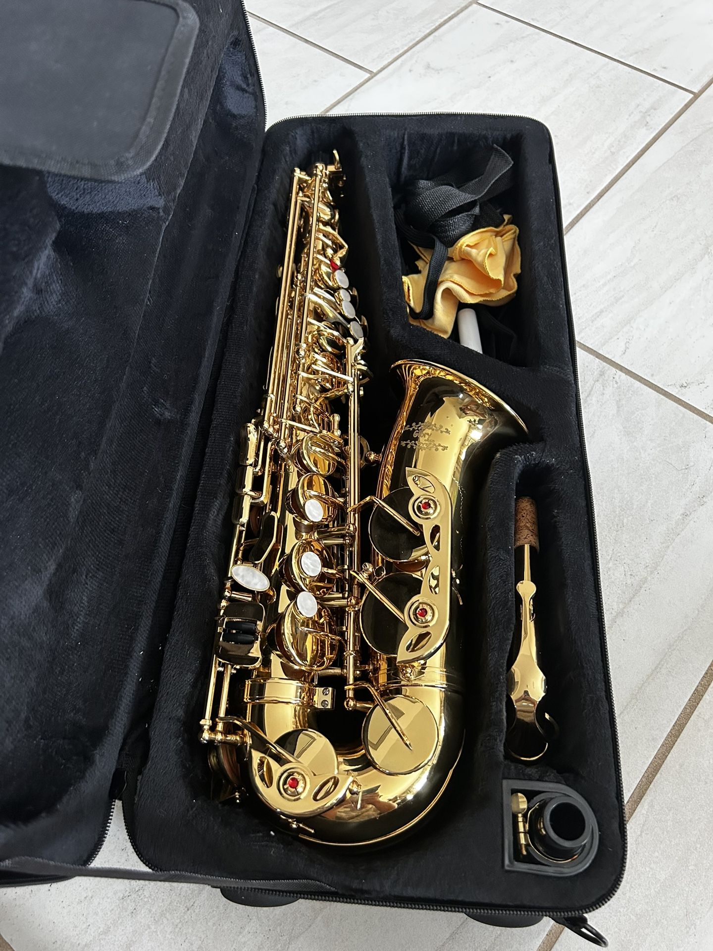 Glory Saxophone
