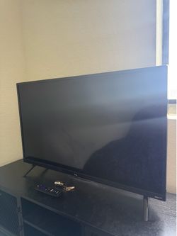 TCL 36 inches Flat Screen TV with remote