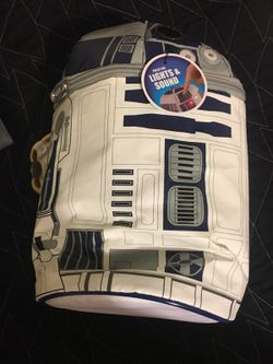 R2D2 lunchbox by thermos