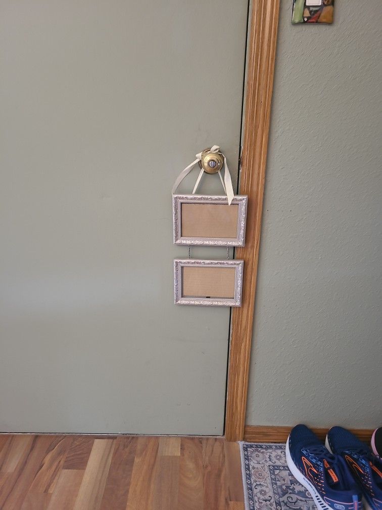 Hanging 2 Photo Frame