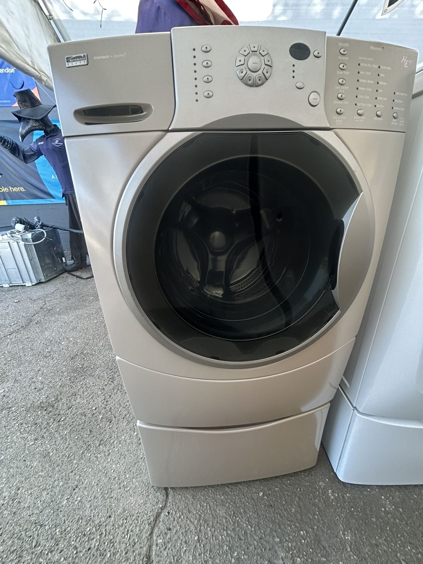 USED Kenmore Washer On A Pedestal