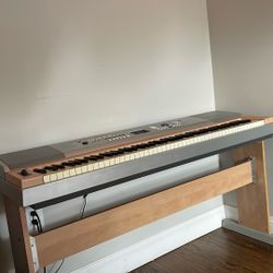 Yamaha Portable Piano Model DGX-620