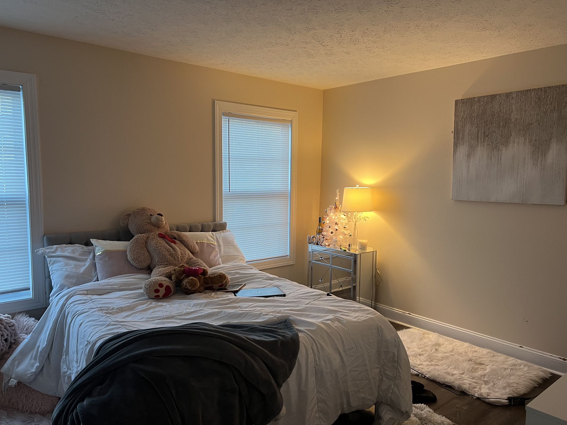 Queen Bed Set, Desk, and Dresser