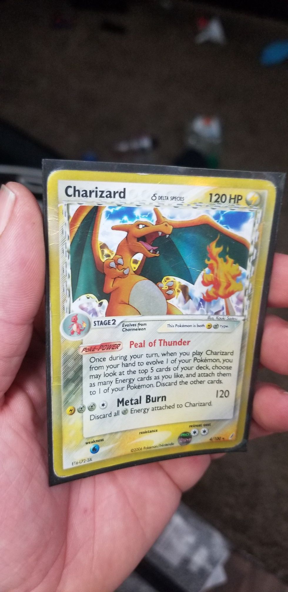 POKEMON CHARIZARD CARD SLIGHT BEND