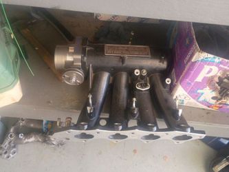Skunk2 manifold for Honda or Integra