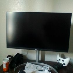 Lg 4k monitor,27 inch