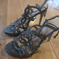 High Heels Size (Size 5.5 To 6)