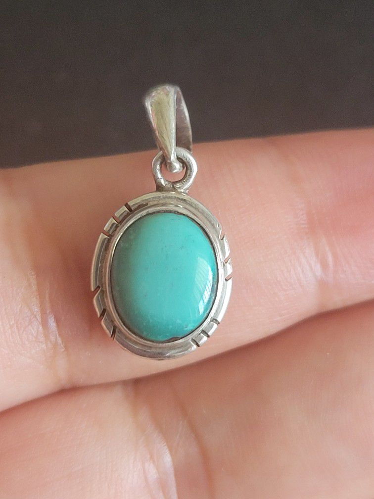 Handmade 925 Sterling Silver & Turquoise Pendant