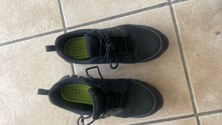 Reebok Men’s Steel Toe Shoes Size9