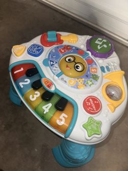 Baby Einstein 2-in-1 Discovering Music Activity 