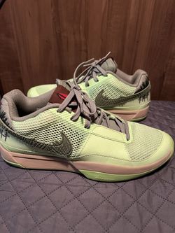 Nike Shoes Size 10