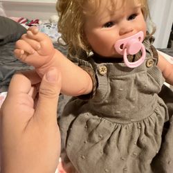 Maddie Replica Reborn 