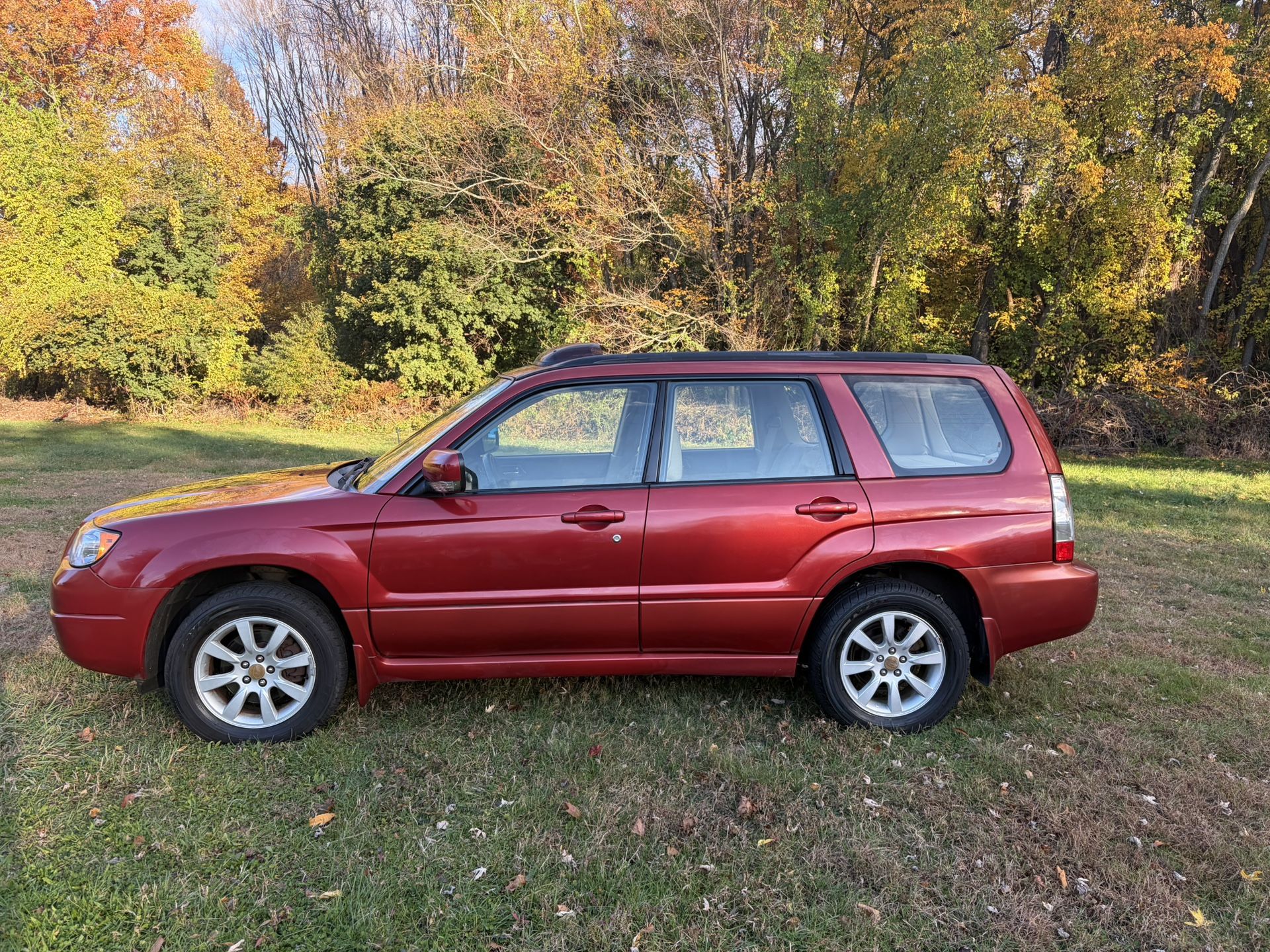 SUBARU FORESTER - AWD