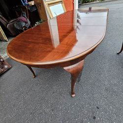 Drexel Heritage Dining Table