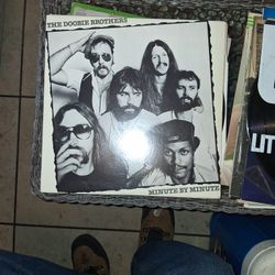 The Doobie Brothers - Minute By Minute Vinyl LP 