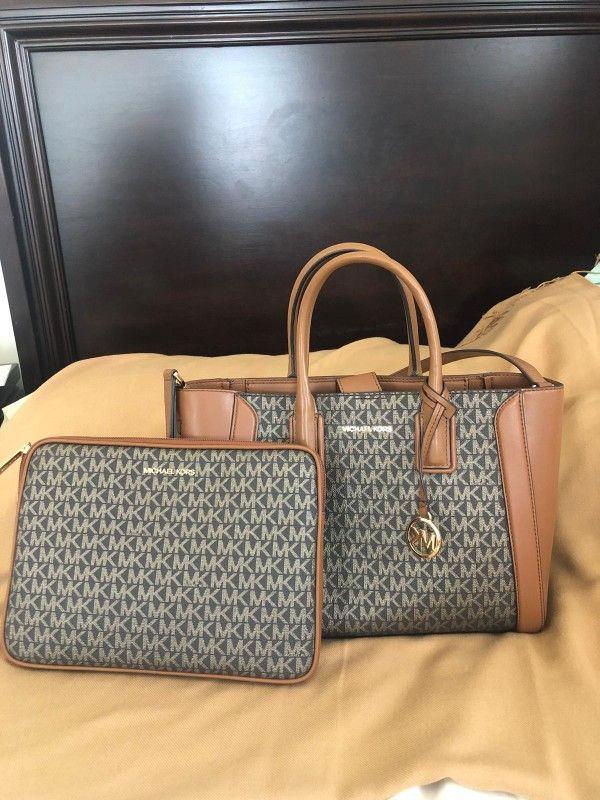 Michael Kors Kali Medium Satchel with iPad Case
