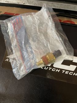Brand New Transmission Temperature Sensor For 2010 - 2015Chevrolet Camaro V6 3.6L