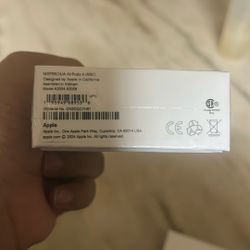 AirPods Generation 4